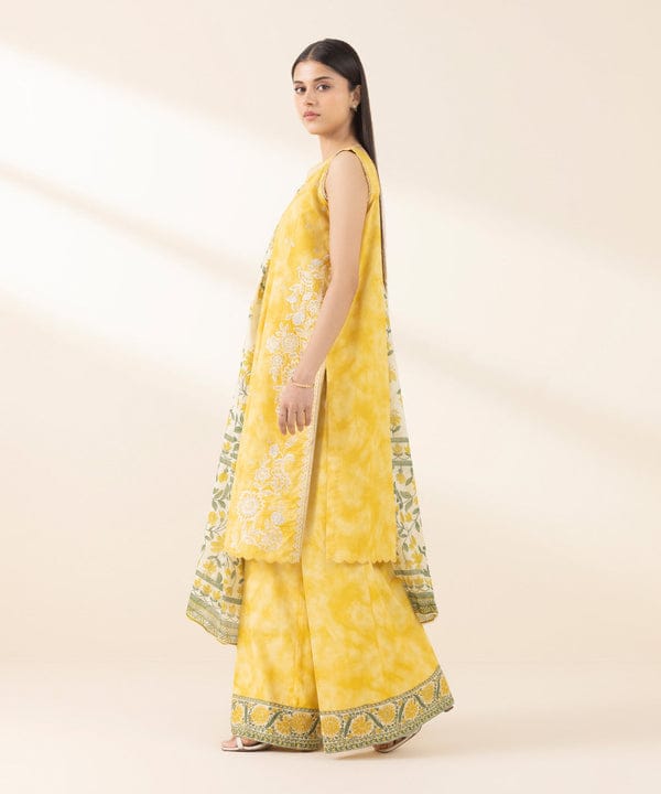 3 Piece Unstitched Embroidered Lawn Suit