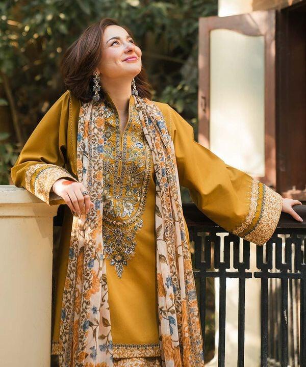 3 Piece Unstitched Dhanak Suit with Soft Wool Printed Shawl