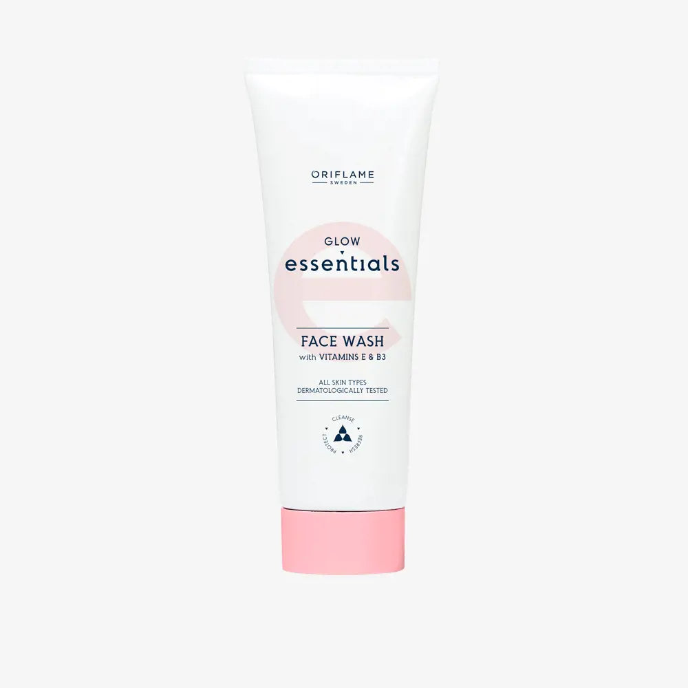 Essentials Glow Essentials Face Wash with Vitamins E & B3