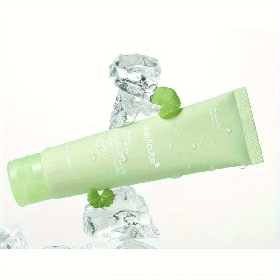 MEDICUBE Cica Tea Tree Cream for Sensitive Light Beige with Centella Asiatica